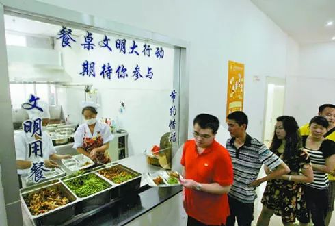 守護“煙火氣”，更要留住“潔凈氣”——河南省出臺餐飲油煙污染防治新規